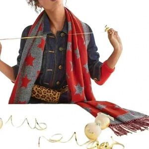 CAbi Vega Black & Red Houndstooth Star Fringe-Trim Scarf